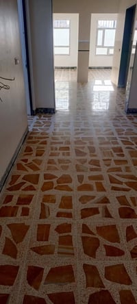 اسطه سيراميك متفرغ شغل درجه اولى 07806466768