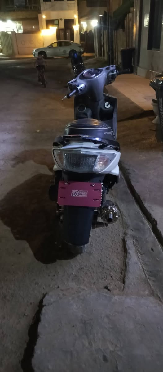 سلام عليكم مرخصت مدير الكروب درجة سكنس فحل رياضي بوشة 58ونص صالنصة رياضي اصلي كور مسح يشغل حتى 63 ويالة بيض دبلات خلفي بيض كلجات رياضي كشن رياضي عالي قاعدة رقم رياضي قبق فلاوين رياضي فقط الكفرات يرادلهن ترتيب السعر ب750 مكاني بغداد البياع قرب تقاطع درويش شباب الدراجة مفتوحة الرقم ***********
