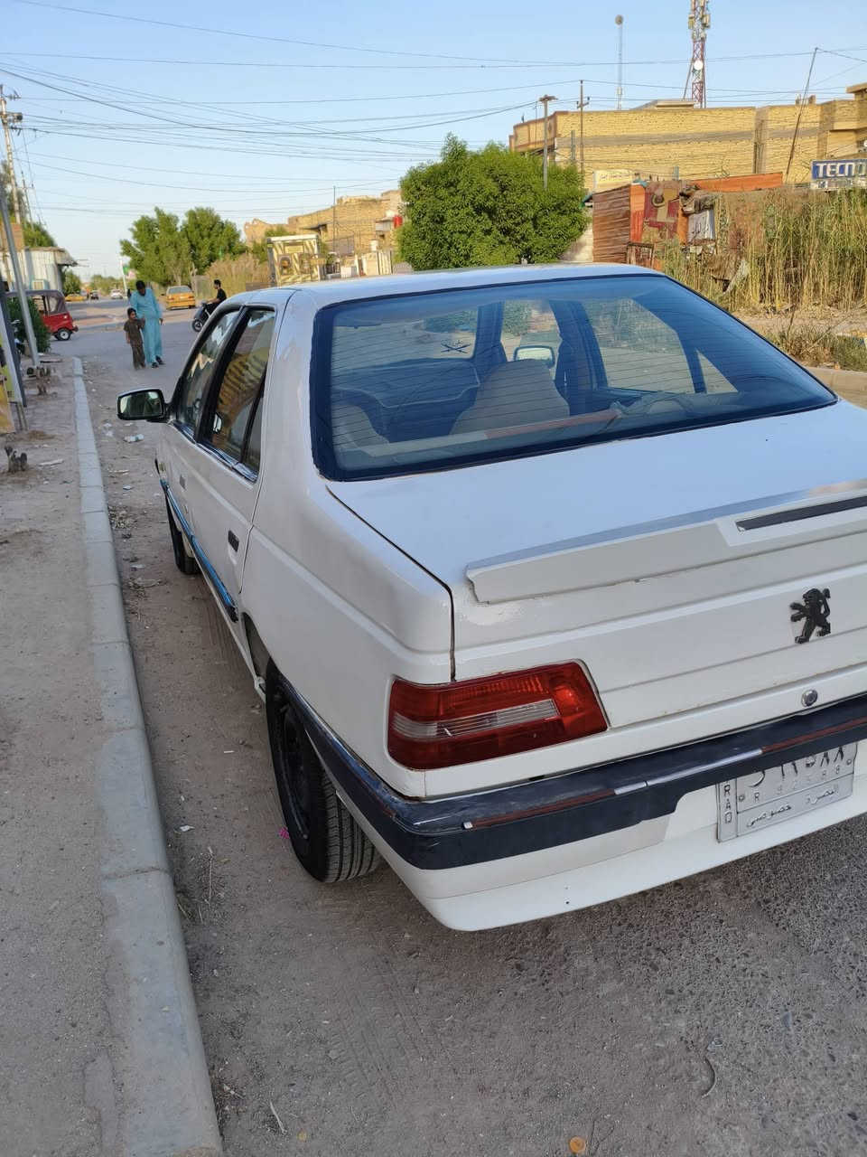 🚘 بيجو 405 للبيع 🚘
▪️ رقم بصرة خصوصي
▪️ السيارة مصبوغة عام
📍 الموقع: العمارة
📞 للاستفسار والتواصل: ***********

