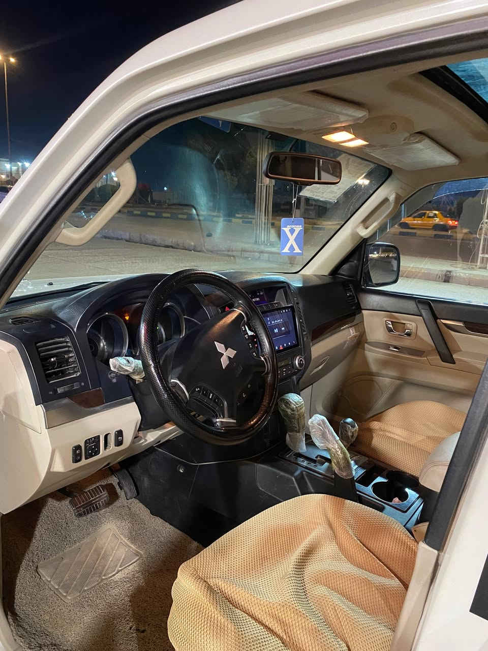 السلام عليكم باجيرو للبيع ٢٠١٠ حبتور  كفاله عامه للبيع بغداد بسمي السعر ١٥٥  *********** ديوانيه حي جامعه
