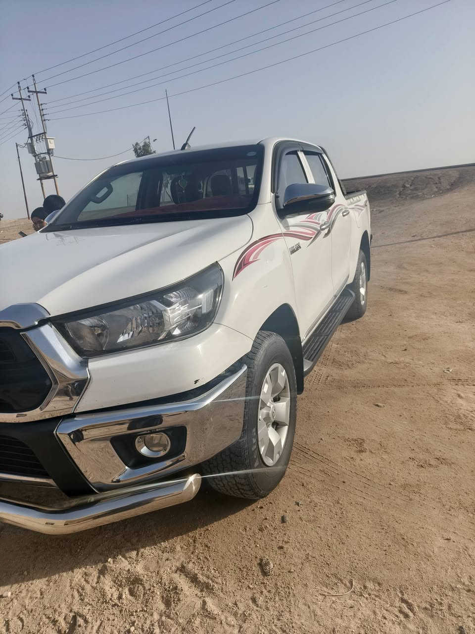 السلام عليكم سياره للبيع فورويل موديل 22  سياره مقفوله كفاله عامه فول مواصفات السعر 290 بيها مجال قليل المكان البصري‏‪***********‬‏
