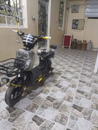 دراجه شحن لبيع موديل 2024 نطيفه بطاريات نضاف لان مستعجل عليه سعرر 225و...