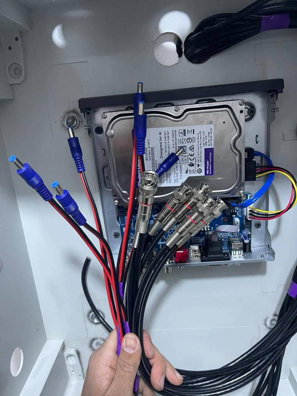 بسم الله الرحمن الرحيم
وَقُلِ اعْمَلُوا فَسَيَرَى اللَّهُ عَمَلَكُمْ وَرَسُولُهُ وَالْمُؤْمِنُونَ 
صدق الله العظيم 

تنفيذ كافة اعمال كامرات المراقبة باعلى دقة في العمل 
تنصيب - صيانة- استبدال هارد- تجهيز 
مع ربط النظام بالكامل عن طريق الانترنت في الهاتف وشاشات التلفاز الذكية 

العمل كافة مناطق الرمادي والفلوجة 
للتواصل والاستفسار 
فيس بوك / وسام سعدون 
انستا/ws3ms
واتساب/***********
