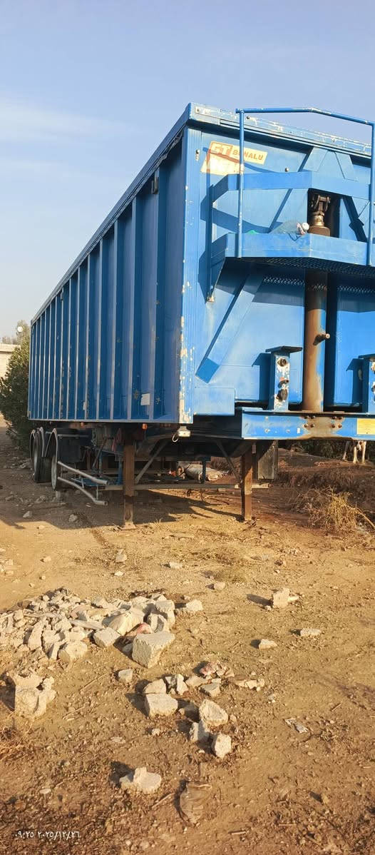 السلام عليكم
نساف حنطه للبيع بودي فافون مع شاصي فافون ثلاثه دنكير تك تاير ورك فصخ وربط سليمانيه للاستفسار ***********
