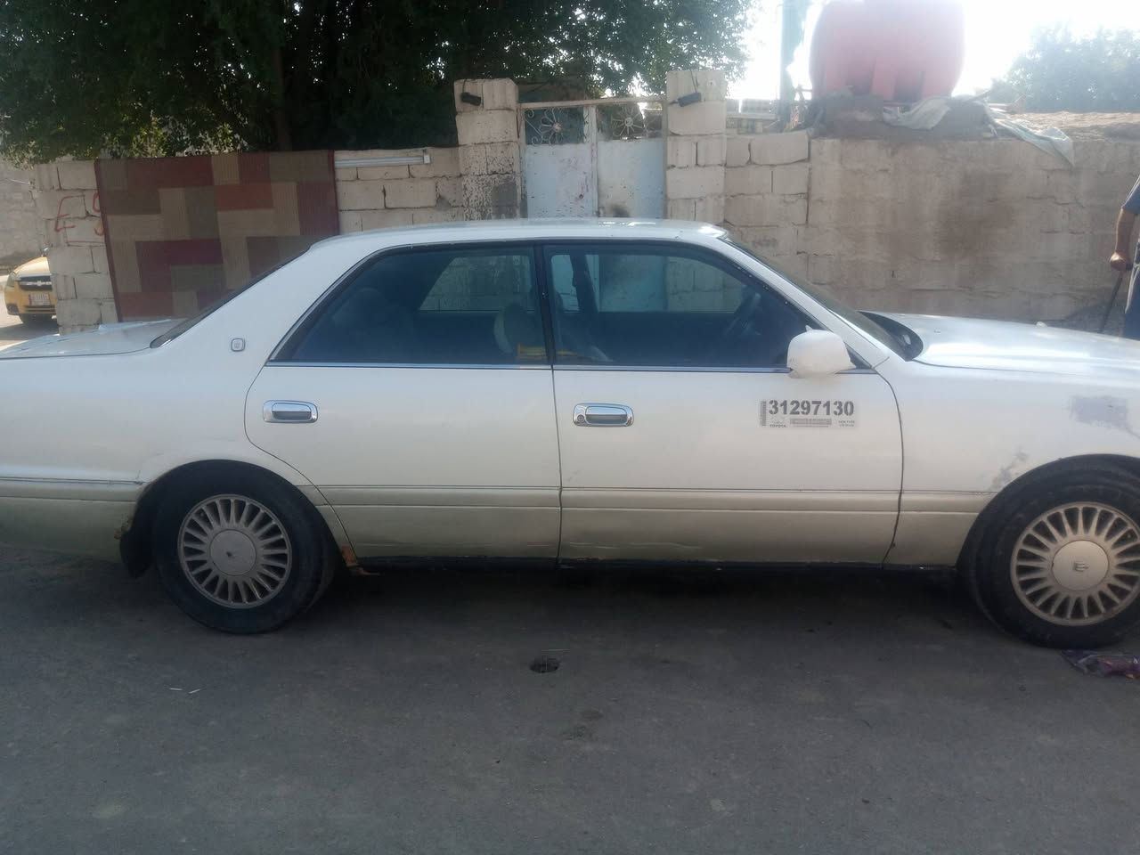 سلام عليكم سياره راس الثور موديل 1995رقم بغداد مكفوله من الگصه ونقل جثه ومن الضربه بسمي  السعر اتصل ع الرقم ***********

