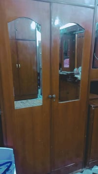 غرفة للبيع • نظيفه • صاج