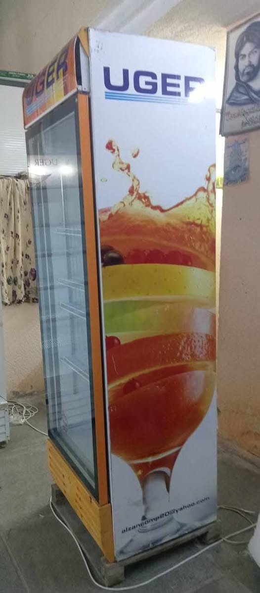 السلام عليكم ورحمة الله وبركاته
من رخصة صاحب الكروب المحترم والاخوه المحترمين ....
عارضات عاموديه عدد ٢ شغالات نضيفات شرط الفحص والشغل والتبريد...   
عارضه عاموديه الحجم الكبير عدد ١ عطلهه فقط ماطور احترك قبل تقريباً 20 يوم 
نضيفه شغاله.....
عارضة بطحيه عدد  ١  بيهه نقص جامه فقط 
شغاله نضيفه شرط الفحص والشغل والتبريد ........
  ( المجموع  ٤  عوارض  )  تجي اشوف بعينك النضافه والشغل والتبريد.....
حالياً شغالات موجودات بالاسواق......
مثل ما موضح في الصور 
العنوان بغداد مدينه الصدر منطقة حي الكوفه 
رقم الهاتف (  ***********  ) 
التوفيق للجميع
