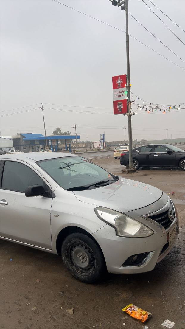 لاکشمیبای 2016  یەدە نیکل باڵ بلاجکتۆر ڤۆلیۆم دوجام کارەبا هیندی ئەسڵی سەیارەکە وەکوو ڕسمەکانە  گێڕو مەکینە بەشەرت 190 ڕۆیە
5 پارچەی سبوغە جەمپەکی پشتی هەیە بەبێ ناو حەوز  پێشی کەپسە 
هەزەەو فەحسی نوێیە 670 هەزار خرامەی لەسەرە پاش محامەلەی دەت دەمەوە سعری 88 کەمەک مەجال 
0.7.5.1.8.8.7.7.6.0.7
واتساپیشی لەسەرە أربيل, العراق
