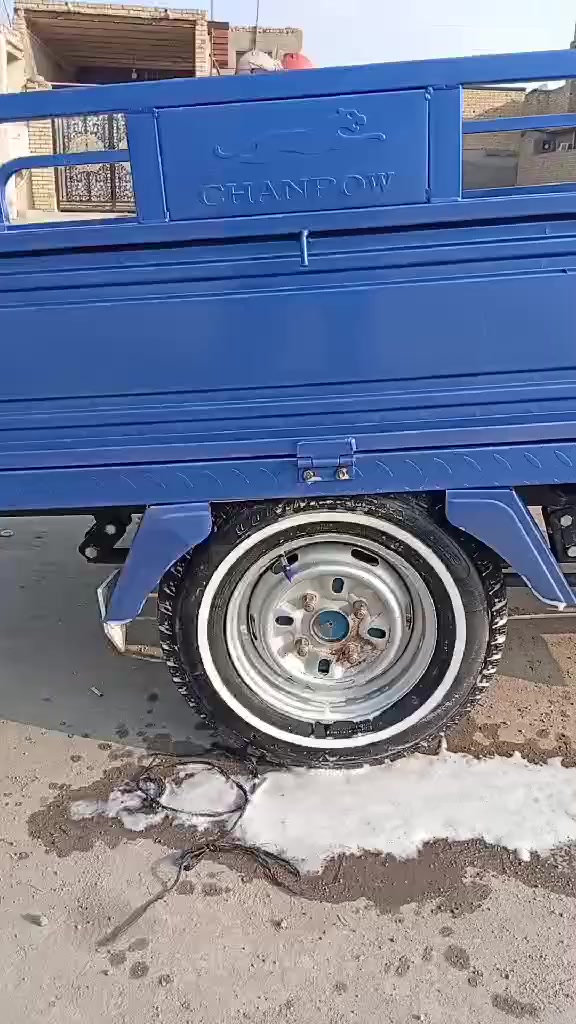 سلام عليكم شباب ستؤته للبيع اؤراق اسكنر 
ستؤته ما متعؤبه مديل 25 سعر 1400 ؤبيهه مجال ،،،،، (ستؤته حربي ✌️) رقم الهاتف ***********
