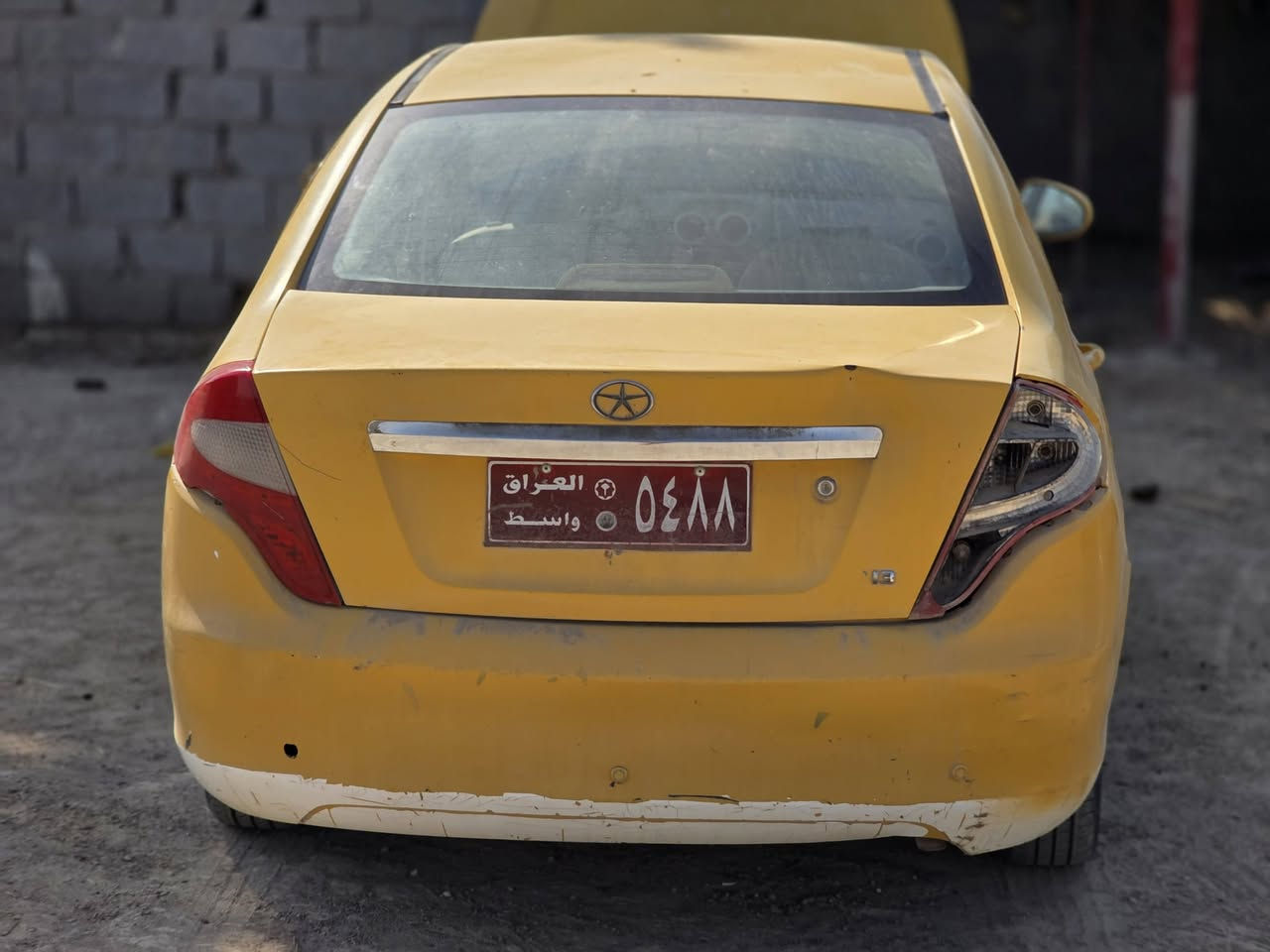 سلام عليكم 
جاك سار. نوع صيني ( ادوووات )
مكينه كير ياباني بلاد كير عادي شغاله 
كهربيات شغاله 
سلف جديد     درايمات جدد 
نقصها باتري ضعيف  السعر 700 مكاني شطره *********** واتساب موجود
