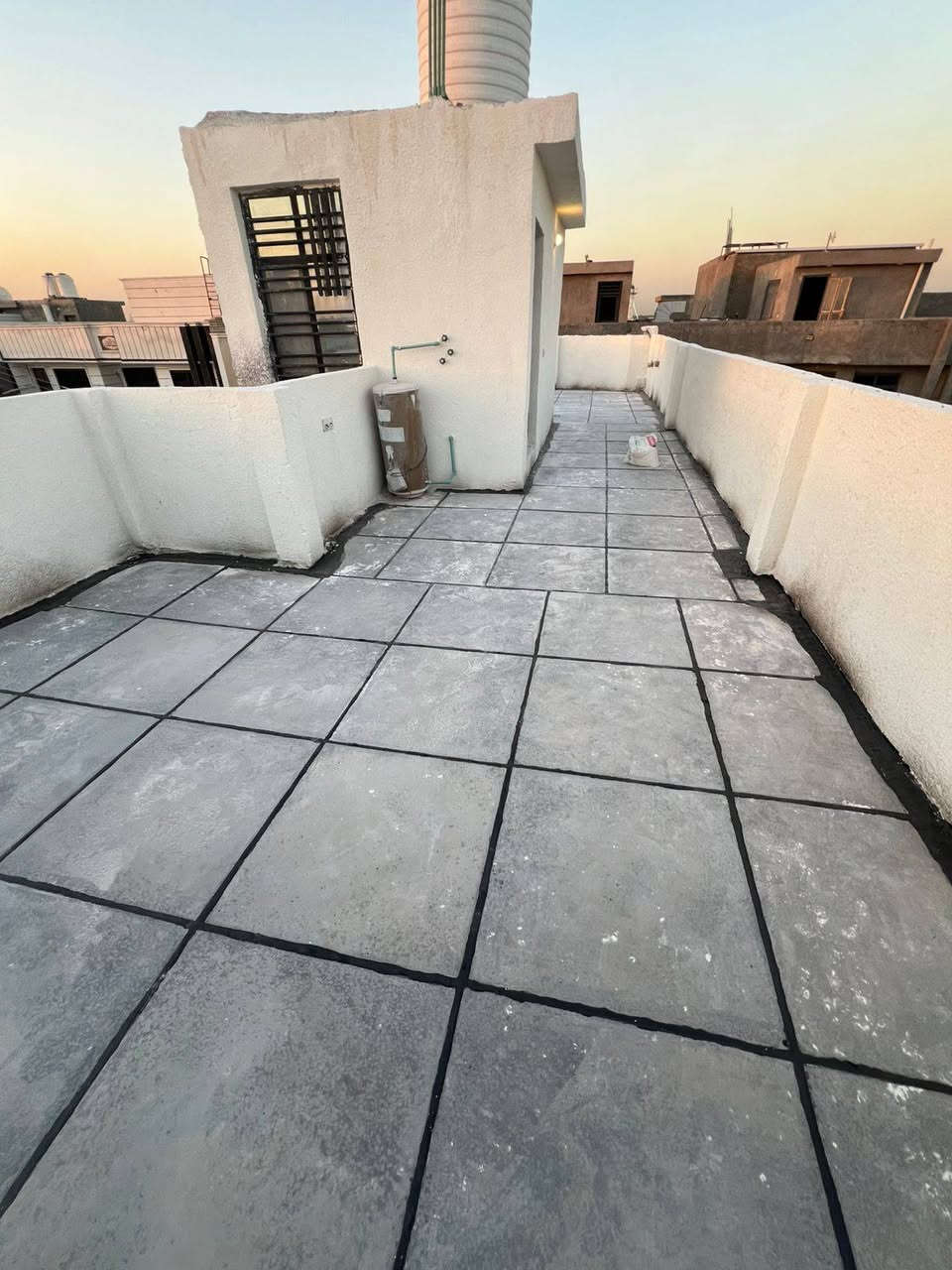 دار البيع مساحة 80متر /طابقين يحتوي/3غرف نوم+2حمام+مطبخ+ستقبال/البيت جاهز للسكن /العنوان الدورة البعيثة/الاتصال على الرقم التالي/***********
