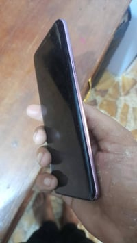 كلكسي s9 صغير انيق شاشة منحنية بصمة بضهر ذاكرة 64 عشوائية 4 يدعم شحن ا...