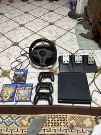 بلاي٤ • ٣اقراص • ٤يدات