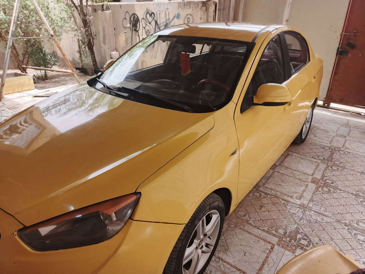 السلام عليكم بيع مستعجل فاو أولي
مكينه وكير جدد البلادي أوتوماتيك

سياره جاهزه من كلشي بدون ضربة

منظومة زنون تحكم مري كهربائيات كله شغالة

هيئه ما عليه هواي عل مشتري 

السنويه من ٢٠٢٣ منتهيه

حوضه بعده جديد خارج وداخل جديده السياره بعده عل بلاد ما ملعوب بيه

حماوه ما بيه جاهزه الشغل ب٨٢ قفل التواصل ***********

