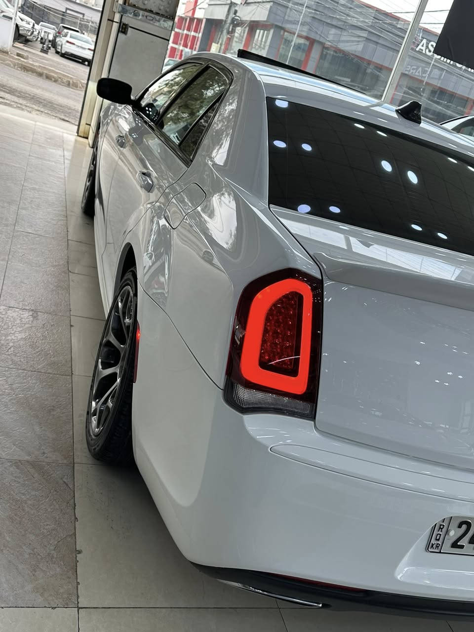 ✅سلام وعليكم
✅اوباما موديل 2017

✅ماشي 95 الف مايل  

✅سنوية رقم جديد 

✅مواصفات S دبل لحيه سماعة 

✅سعر 255 ورقة 

✅كلين سيارة بل عراق صار بيها طخه بسيطه بدون دواخل بوليند تبديل شركة تعديل بسيط راس جاملغ اقل من شبر 

✅مكان سيارة بدهوك 
 
✅***********

✅***********
