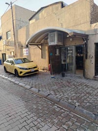 نص قطعه مساحه 75متر طابق واحد مكان شعله قطاع الثالث بصف الركن الرقم 07...