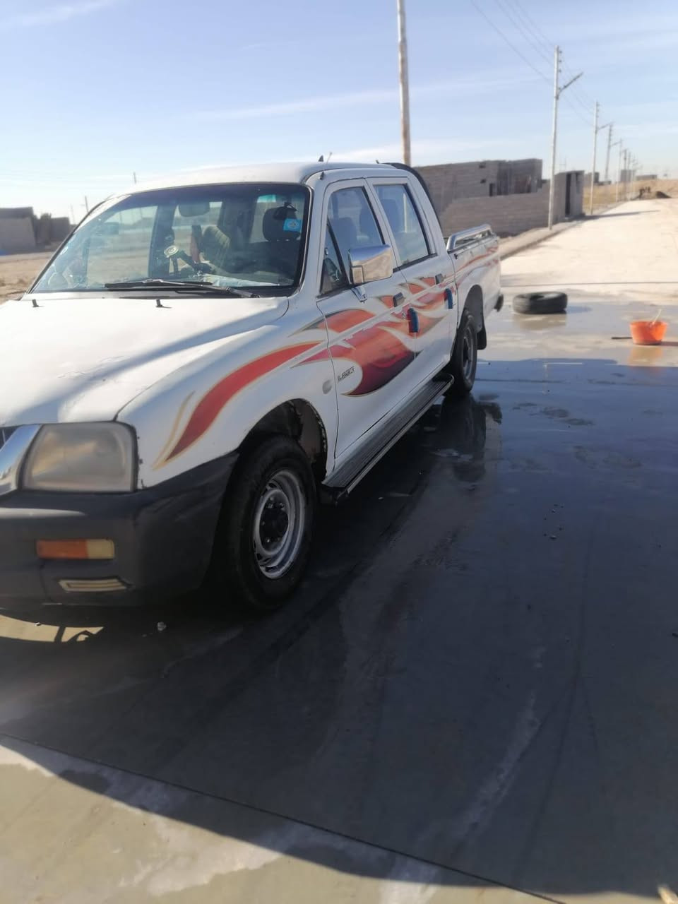 بيكم مستبوشي ياباني موديل 2004 رقم بغداد دولي سنويه صالحه لحد 2030 السعر 80 وبي مجال للاستفسار المراسله عبر واتساب ***********
