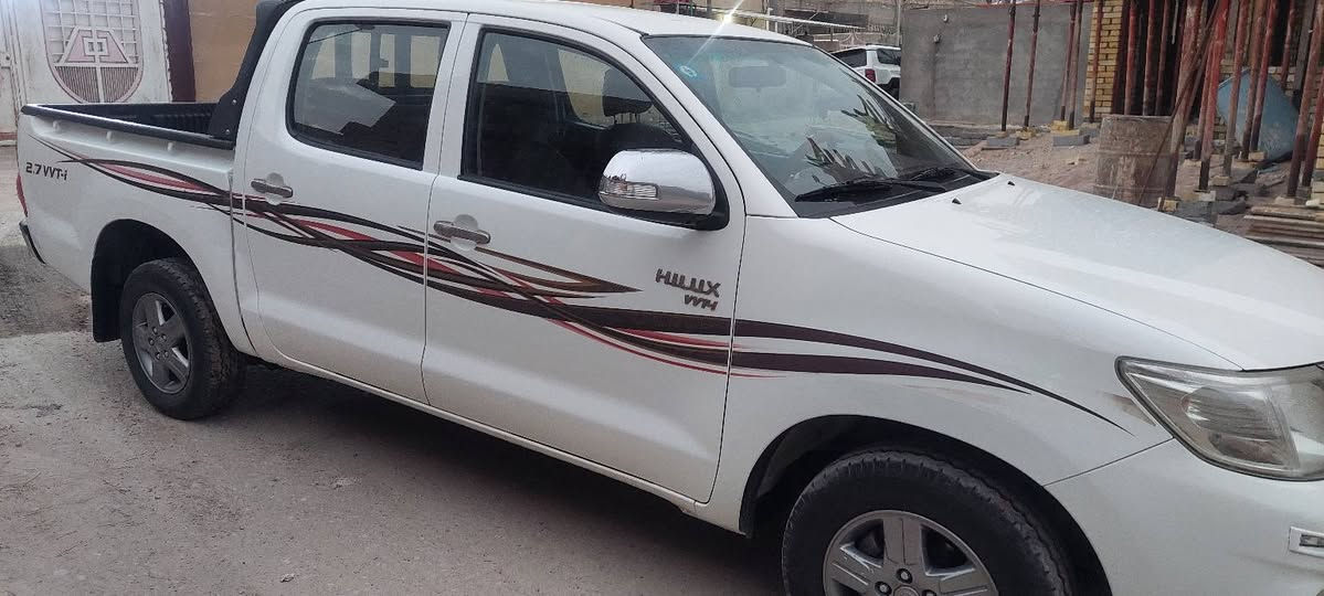 بسم الله الرحمن الرحيم 
تيوتا ٢٠١٥ سياره جديده رقم جديده انكليزي  بسمي شاصي ١٩ كويتي كير اوتماتيك  سياره كفالة جاهزه مكان السيارة البصرة قضاء المدينة 
***********        ***********
