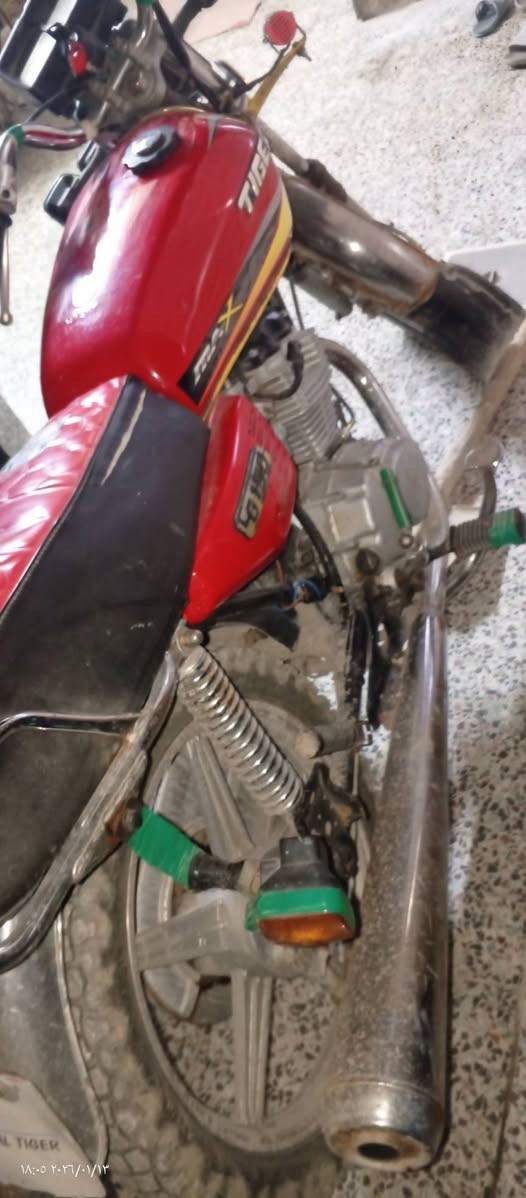 سلام عليكم للبيع دراجه تايكر 2020‏‪
كامله اوراق كير مكينه دراجه جاهزه مكان بغداد عويريج 
سعر 400.وبيهه مجال ‏‪***********‬‏
