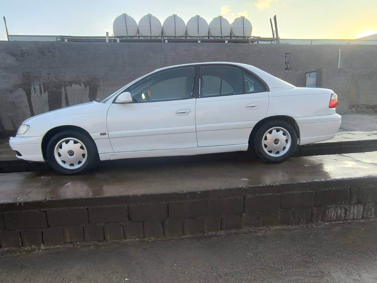 السلام عليكم اخوان اوبل اوميكة مودل 2002 السنوية لل 27 مكفولة كفالة عامة تخم تاير صدر امامي خلفي جديد السيارة حلوة السعر 55وبيها مجال المكان ديالى بعقوبة 
***********
