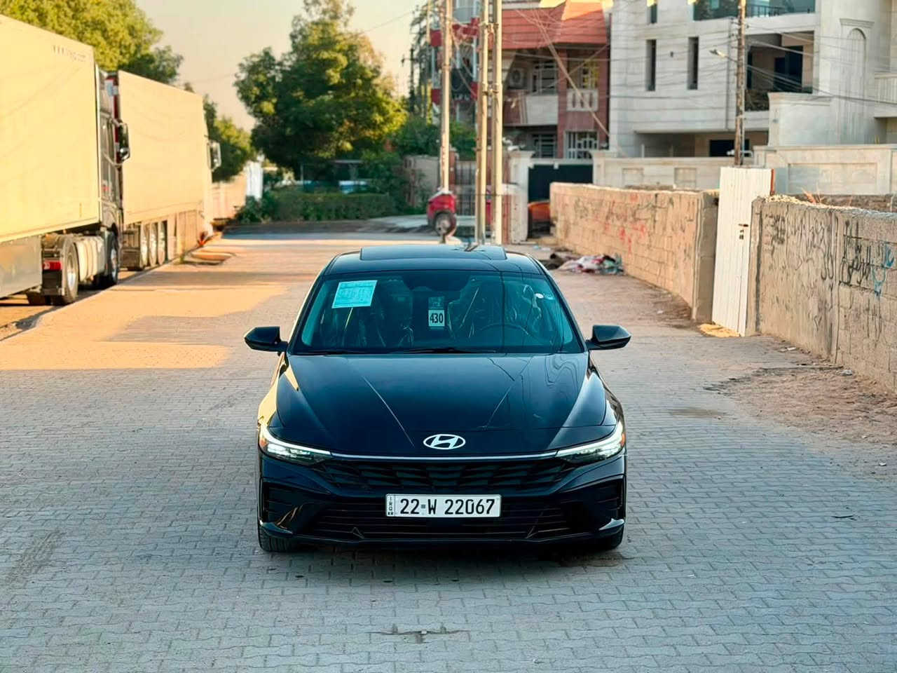 السلام عليكم ‭***********‬
هونداي النترا فول  2024 الشكل الجديد وارد امريكي ضرر بسيط واضح بل منشور  جاملغ وباب نصبغ على كد الضرر فقط هذا 
( ابيع على الفحص وين يعجبك افحص ) 
 ليبل واحد 👆كل السياره ممبدل اي قطعه بيها
بدووون ايرباك جميع الايرباكات سليمه
بدووون دواخل لغد شاصي بدنه برايكت راديترات تبريد كله بلادي 🤗
السياره مرقمه على ايدي رقم اربيل الجديد هزه فحص سنويه لحد 2030 تريد وكاله او تحويل موجود .. مواصفات السياره حلوه 👇
🛑محرك 2000 Doch دوش
🛑 فتحة سقف ( سلايت)
🛑 بصمه تشغيل وابواب وجنطه
🛑تشغيل عن بعد ⚡️
🛑صندوق ذكي يفتح عند الاقتراب 🚶🏻‍♂️
🛑 لايت زينون عدسات بلادي + Led 
🛑 بك لايت LED متصل
🛑كامره دوراه 
🛑شاشة لمس متصله مع عداد دجتال 
تدعم نظام Android Auto +Car play 
🛑اناره داخليه محيطيه متعددة الالوان🌈
🛑رادارات 360 درجه
 🛑رادار جانبي النقطه العمياء ⚠️
🛑رادار خلفي ‼️
🛑رادار امامي ❗️
🛑تحديد مسار+ سياقة آليه
🛑توقف ذاتي 🚳 عند الاقتراب من سياره 
‏🛑‎فول تحكم ستيرن
🛑 هاند بريك كهربائي ⚡️ 
🛑كشنات تدفئه ♨️
🛑كروز مثبت سرعه 
🛑‏ تبريد شاشه بيانو منفصل 
🛑ثلاث وضعيات قيادة 
🛑‏Smart‏-Sport-Normal
🛑اوتو هولد @/اطفاء المحرك الذاتي
🛑منافذ Usp /Aux /12v
‏‎🛑نظام ABS/مانع انزلاق
🛑شاشه ظبط بل دشبول
‏‎🛑 حساس اطارات
‏🛑‎ویل کب كروم 17 
السياره جاهزه مابيه اي نقص وجديده جداً احله من الصور اي نقص مابيها للبيع رايدها157 بيه مجال وشكرا
رقمي ‭***********
