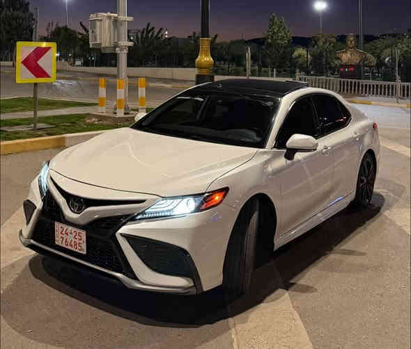 السلام عليكم 
تويوتا كامري XSE 
2023
فول مواسفات بانوراما 
50 الف مايل ماشية 
فقد بونيد مصبوغ 
بدون دواخل بدون ايرباك ١٠٠٪؜
سعر 258 ورقة بيها مجال بسيط
مكان سيارة زاخو
***********
