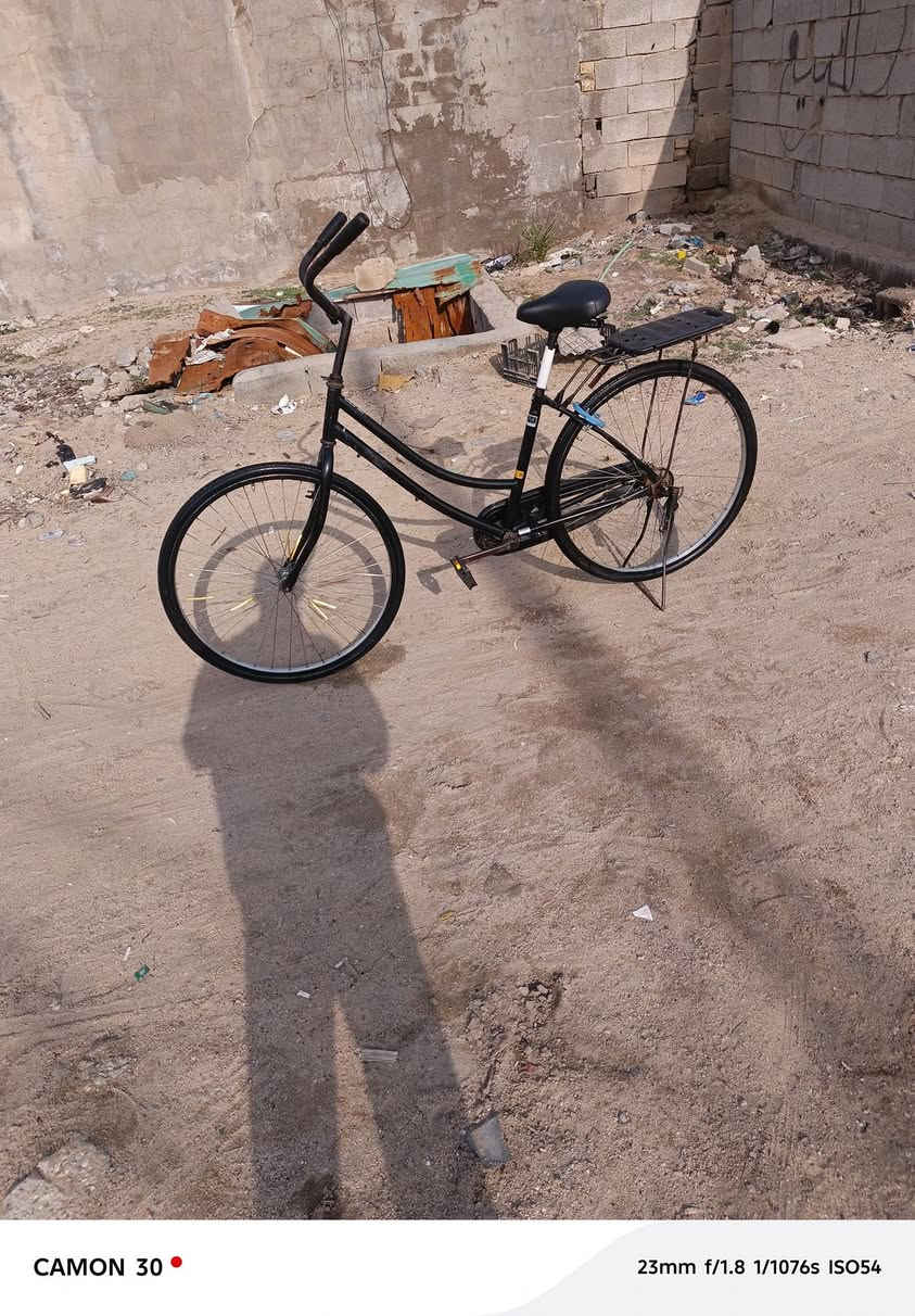 باسكل البيع سياحي حجم 26 نضيف سعرة 75 وبي مجال ***********
