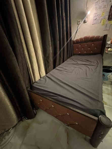 جرباية للبيع ***********
