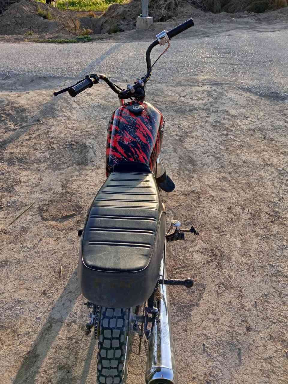 سلام عليكم دراجه اربعه كير للبيع كلك  محرك برفاز لاتنقيص ولادخان مكاني ديوانية سومر
سعرها خاص 
رقمي ***********
