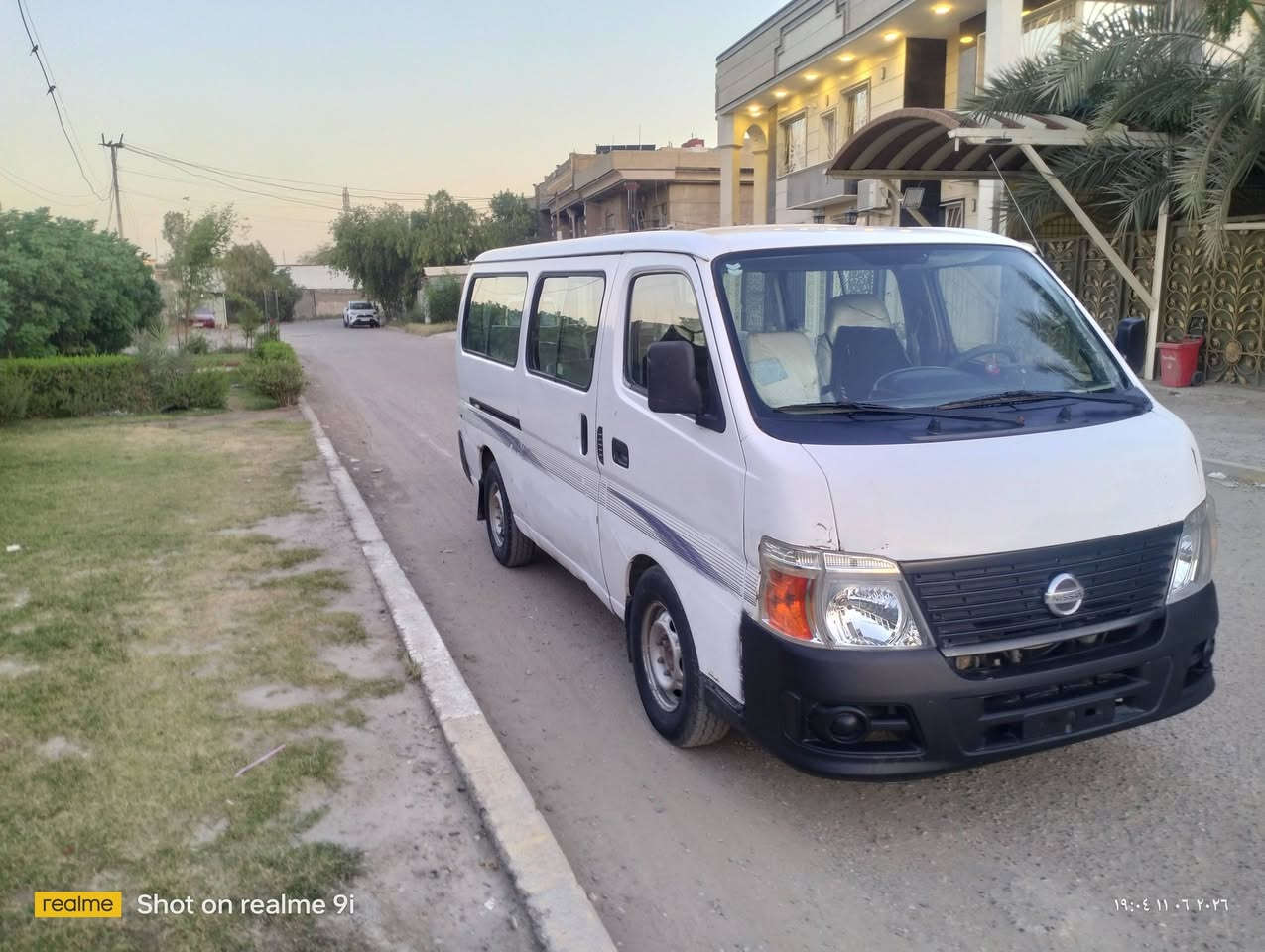 نيسان ٢٠١٠ مزاد ادوات متتسجل اوراقه كامله محرك كاز حاويه سياره كلش حلوه بيه نواقص بسيطة مثل كاعيه سعر٥٠ عنوان بغداد الزعفرانية ***********
