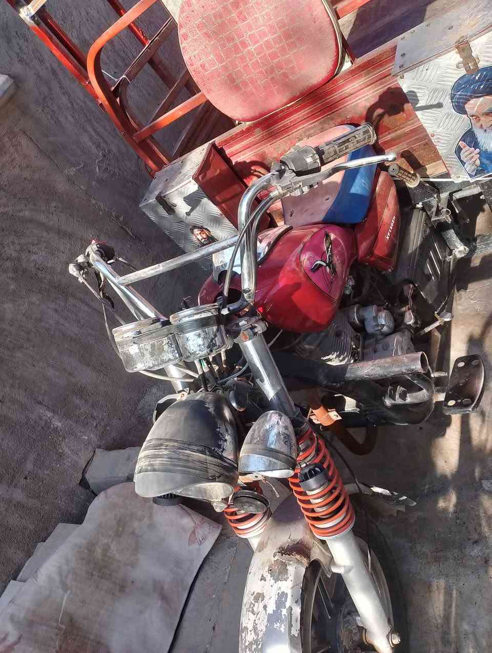 سلام عليكم ستوته لبيع سعره 700 وبيه مجال لشريه محتج لبعته ورقم ***********
