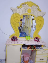 غرفة نوم للبيع السعر 300وبيهه مجال الرقم 07714951092