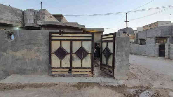 سلام عليكم ورحمه الله وبركاته من رخصة الأدمن مشتمل للبيع مساحه 125 طابو زراعي معامله تطويب كامله وصل بي شارع 10 ركن العنوان جبيل مقابيل مجمع الرحاب للتواصل ***********/ *********** السعر 42 وبي مجال
