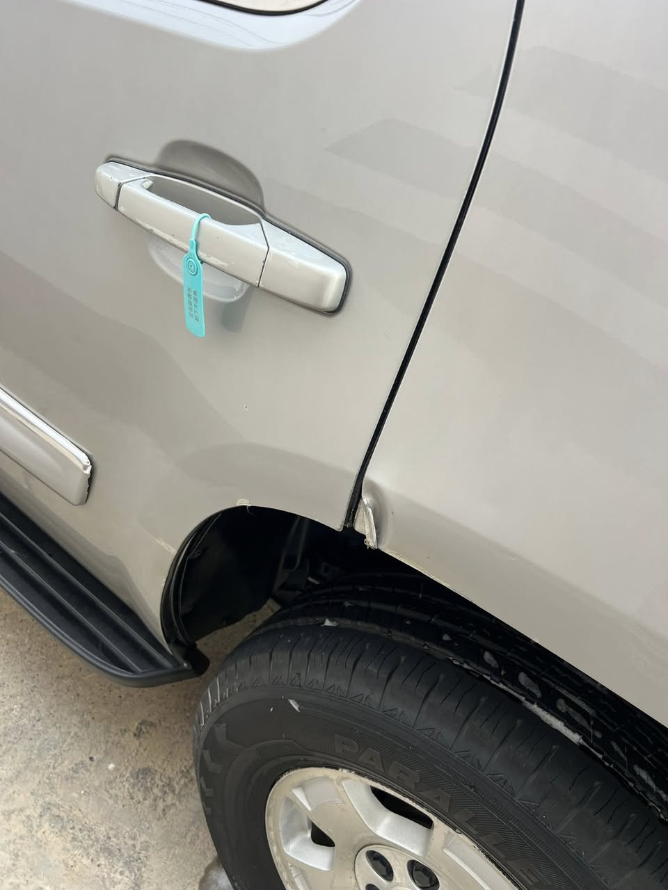 السلام عليكم تاهو لبيع 2008رقم سليمانيه بسمي شرط تحويل سياره كفاله عده هاي الي بيها موضح شخط وطخه وره باب سايق  موصفات LT
  تفاصيل اتصال 📞 ***********مكاني كركوك
