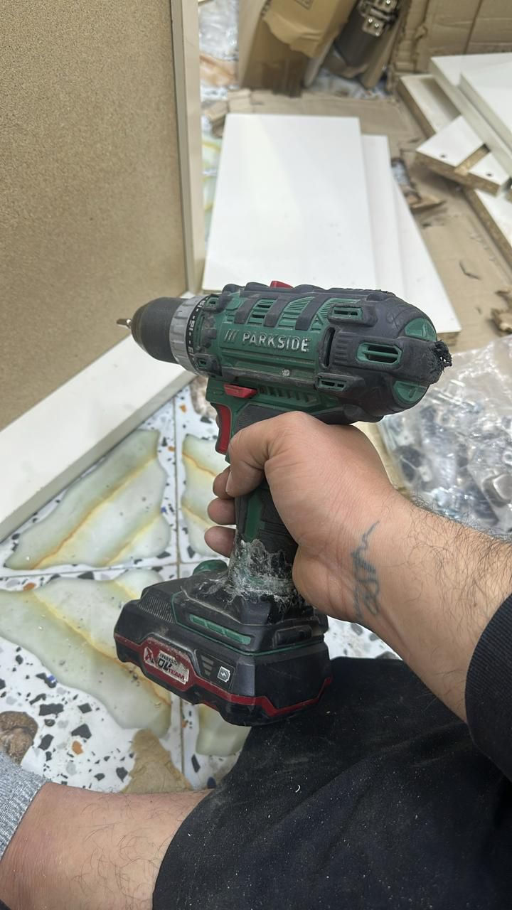 السلام عليكم اليي يريد تنصيب غرفه صيانه غرف اثاث طبلات شد بردات الي بالكم ونجيكم لباب لبيت كل مناطق سماوة والاقضيه ونواحي  للاستفسار مراسله لصفحه  الاتصال او مراسله رقم
***********
