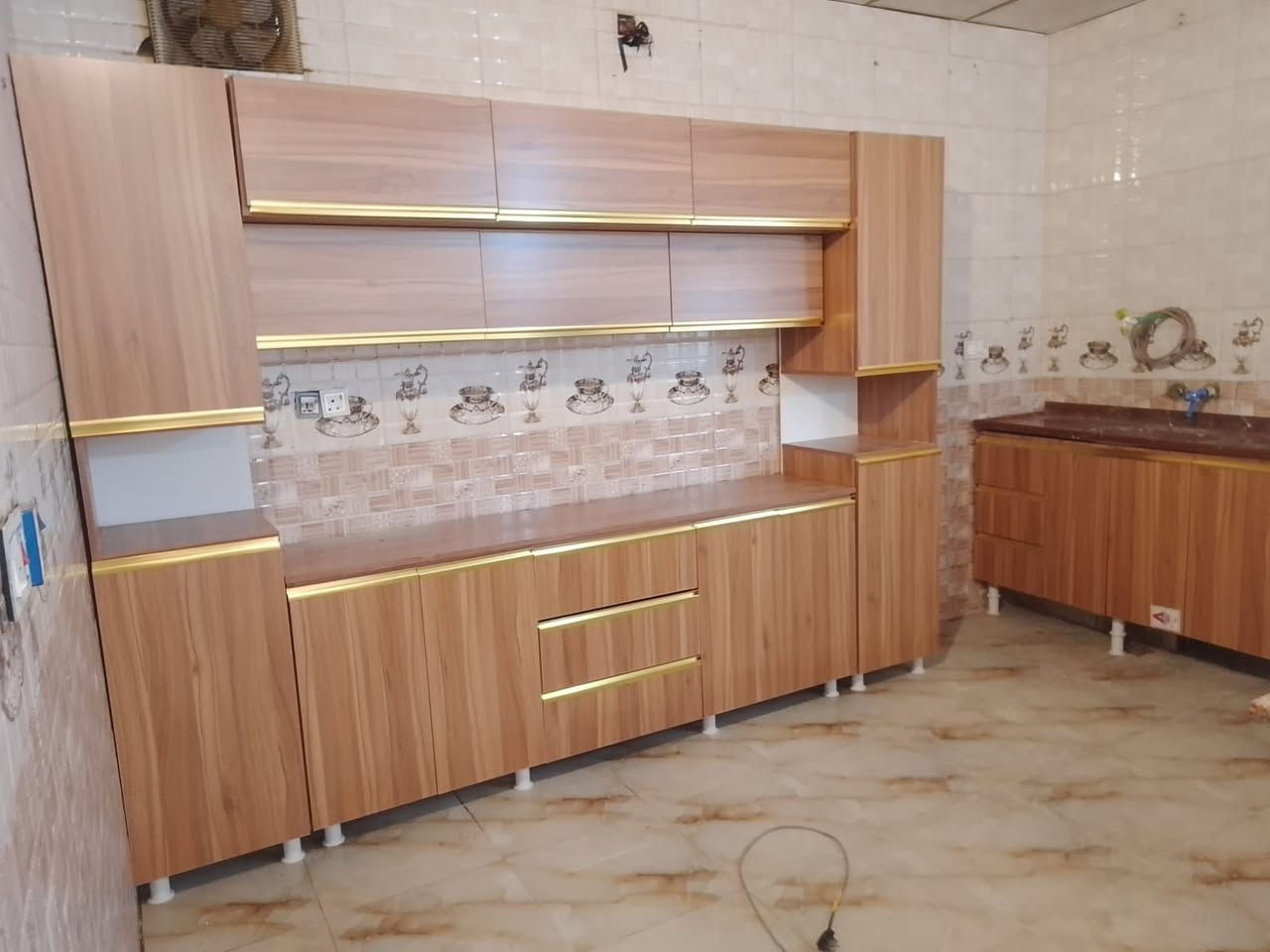 أهلاً وسهلاً بكم
متوفر جميع انواع الاثاث المنزلي ما عليك فقط ضغط ع رقم لتواصل معنا عبره الواتساب wa.me/9647725972986


**إذا كنت صاحب هذا الإعلان وتريد حذفه لأي سبب، رجاءا أرسل رسالة إلى الدعم الفني**