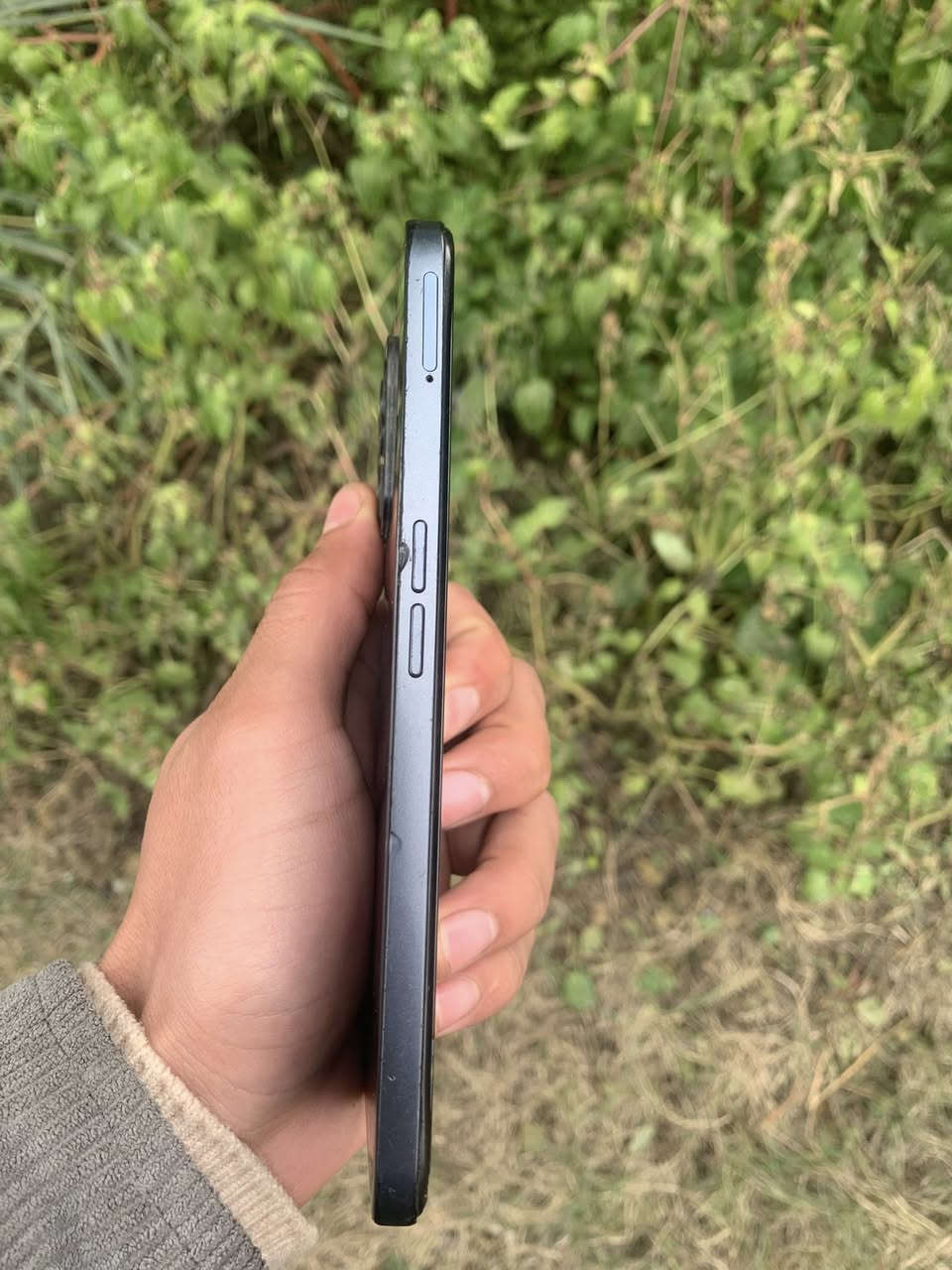 tealme   C35 لبيع
جهاز كامل مابيه نقص شرط مامفتوح 
ذاكره 128
الشاشه بيه ضربه من جوه مبينه ب صوره بس مائثره عليه
سعرر:90
كربلاء الحسينه الوند 
***********
