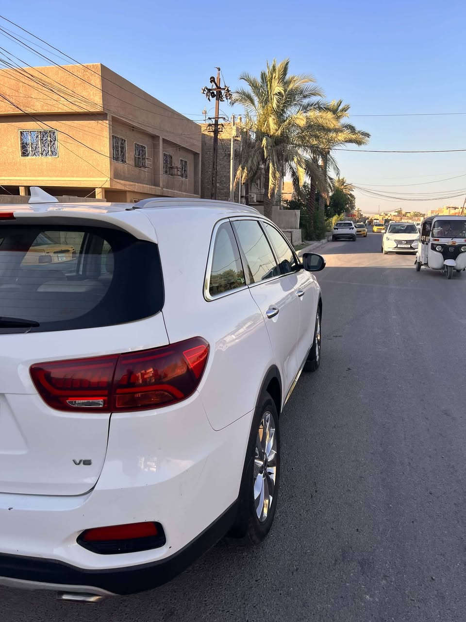 كيا سورنتو 2020
‎ضمان شركه المجموعه الدوليه 
‎خليجيه مكينه V6 / 3.5
ماشيه 125 Km
مرقم بغداد كامل لوحات مثبت + سنويه
:- 
‎بصمه 
شاشه كبيره 4 كامرات 360
هندبريك كهرباء 
2 كشنات كهرباء 
‎صندوق كهرباء 
‎حساس امامي وخلفي اصلي  
‎3 قطع تبريد 
‎7 راكب 
‎تحكم ستيرن 
‎مريات كهرباء 
‎يدات نيكل 
‎شاحن موبايل 
‎بلوجكتر رباعي 
‎ويل كروم 
‎بردات خلفيه 
درايف مود 
‎مكانه بغداد 
***********
للاستفسار الاتصال على الرقم الموجود ممتواجد على الفيس
