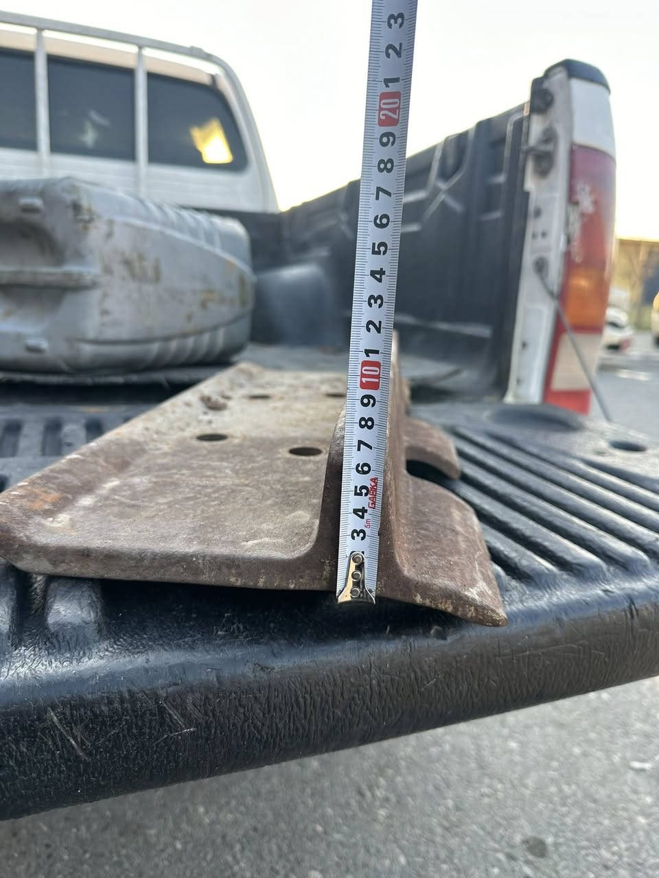 قب قب مال بلدوزةر ١٥٥  كوماتسو للبيع
***********
