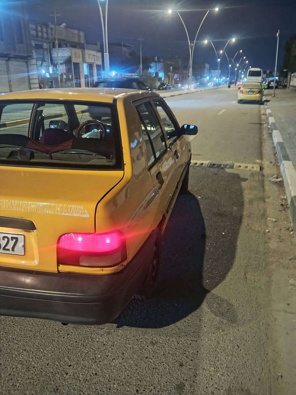 سلام عليكم سايبه 2018 مكفوله سياره جاهزة رقم بصره نكليزي بسمي سعر 40وبيها مجال وشراي يتصل ***********المكان بصره قبله
