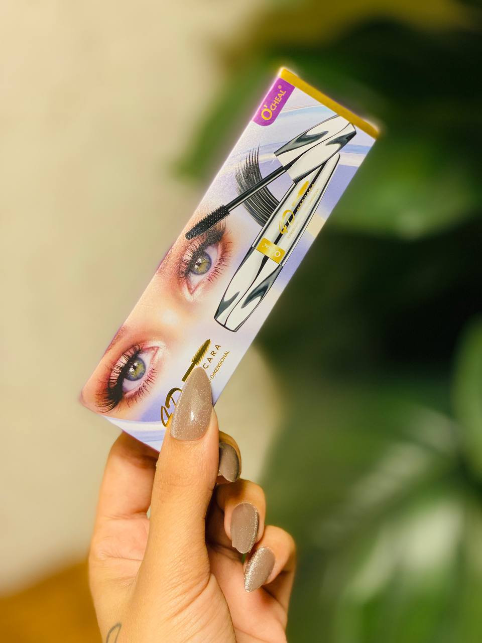 ماسكارا 4D من علامة تجارية تدعى "O'CHEAL". 
تعد الماسكارا 4D بزيادة كثافة وطول الرموش بشكل ملحوظ.
تتميز بتركيبة كريمية تغطي كل رمش بالتساوي دون تكتل.
تأتي بفرشاة مصممة خصيصًا للمساعدة في تغطية حتى الرموش القصيرة من الجذور.
المنتج مقاوم للتلطخ والماء ويدوم طويلاً طوال اليوم.

للاستفسار والحجز مراسله خاص


**إذا كنت صاحب هذا الإعلان وتريد حذفه لأي سبب، رجاءا أرسل رسالة إلى الدعم الفني**