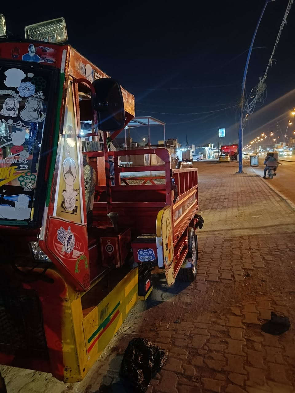 السلام عليكم ستوته تحوير محرك بطه جنون كفاله عامه كير مكينه برغي مامفتوح تجي وتشوفه بعينك تعتبر سياره للتوضيح رقم رقم تحويل ثاني يوم خير من الله مامتعوبه نضيفه وحلوه رجائن لاتكسر بسعر محتاج وريد ابيعه
السعر 5 ملاين ونص وبيهه مجال حك جيه مكاني ميسان عماره
رقمي ***********
