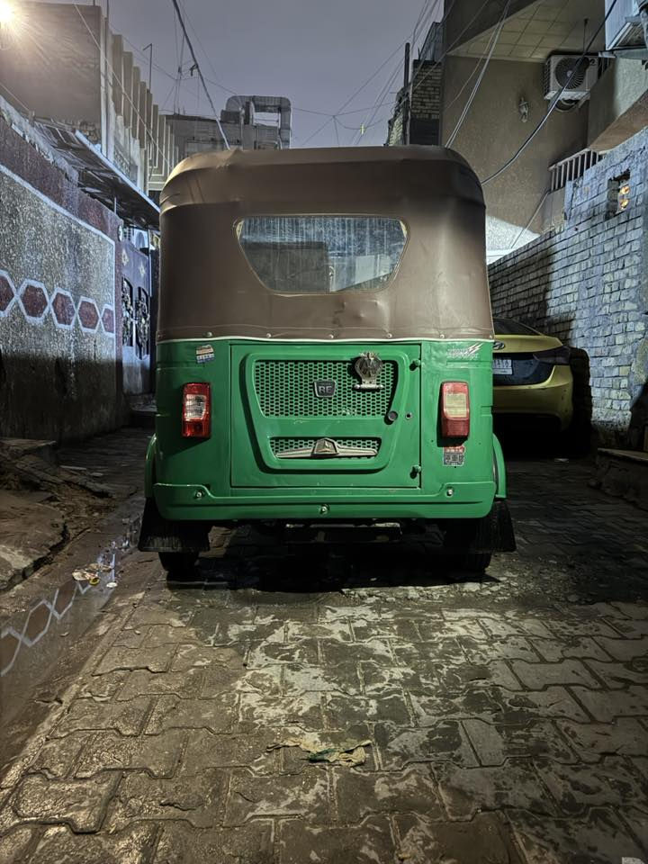 السلام عليكم تكتك 21 مرقمه  للبيع عنوان مدينه الصدر   رقمي ***********   سعر خاص
