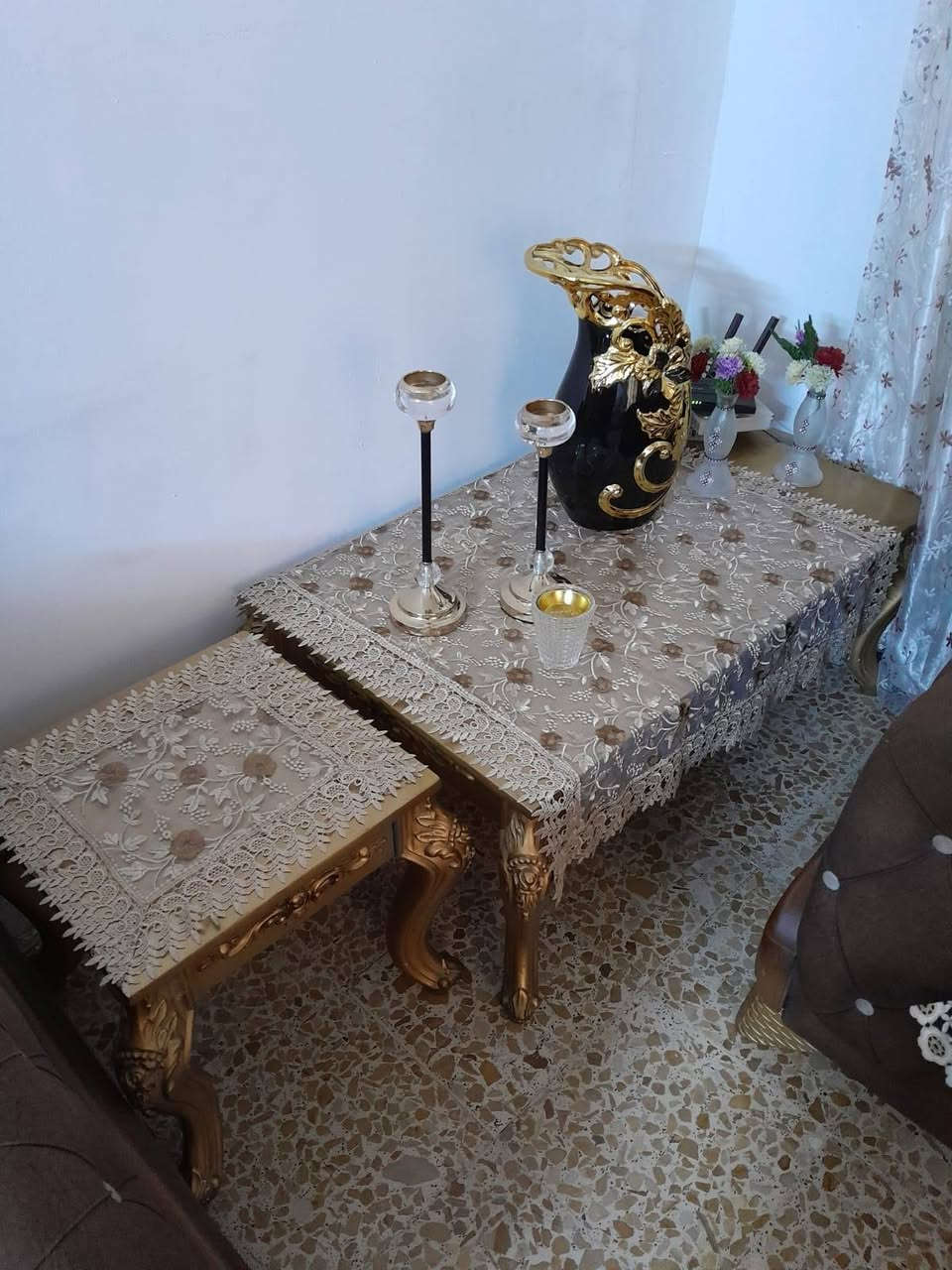 التخم ب٥٠٠ قفل تركي يصير جربايه وبي مخزن
سيت الطبلات ميز تلفزيون وطبله وسطيه و٤ صغار ١٠٠
البردات مال استقبال ب١٠٠
ميز الطعام خشب تكمه وبي جامه و٣ كراسي ب١٥٠ الف
الثلاجه ب ٢٥٠ الف 
المجمده ١٥٠ الف 
جربايه نفر عراقيه جديده بعدها بنايلون ب ١٠٠ الف 
قنفه ب٥٠ الف 
كاونتر المنيوم مترين وسنك متر وربع ب٥٠٠ الف
طباخ جديد ب٢٥٠ الف
كنتور ٤ بوب خشب عراقي تكمه ب١٠٠ الف بغداد حي الخضراء


**إذا كنت صاحب هذا الإعلان وتريد حذفه لأي سبب، رجاءا أرسل رسالة إلى الدعم الفني**