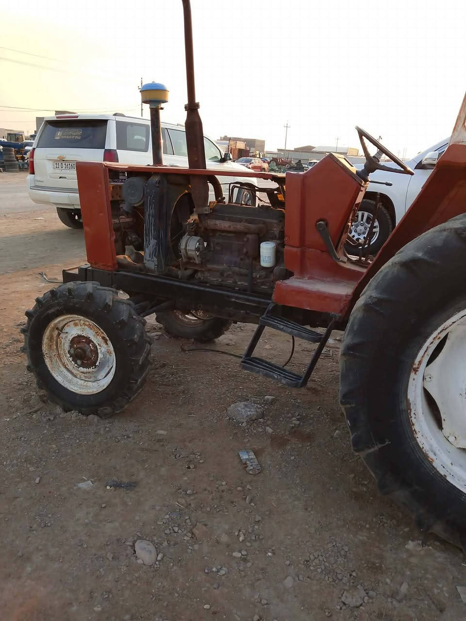 فيات موديل 81رقم واسط  وسنوية تحويل..جاهزه للبيع..كير محرك..جهاز رفع كفالة.. العنوان واسط ***********الزبيدية..السعر 7وبيها مجال..
