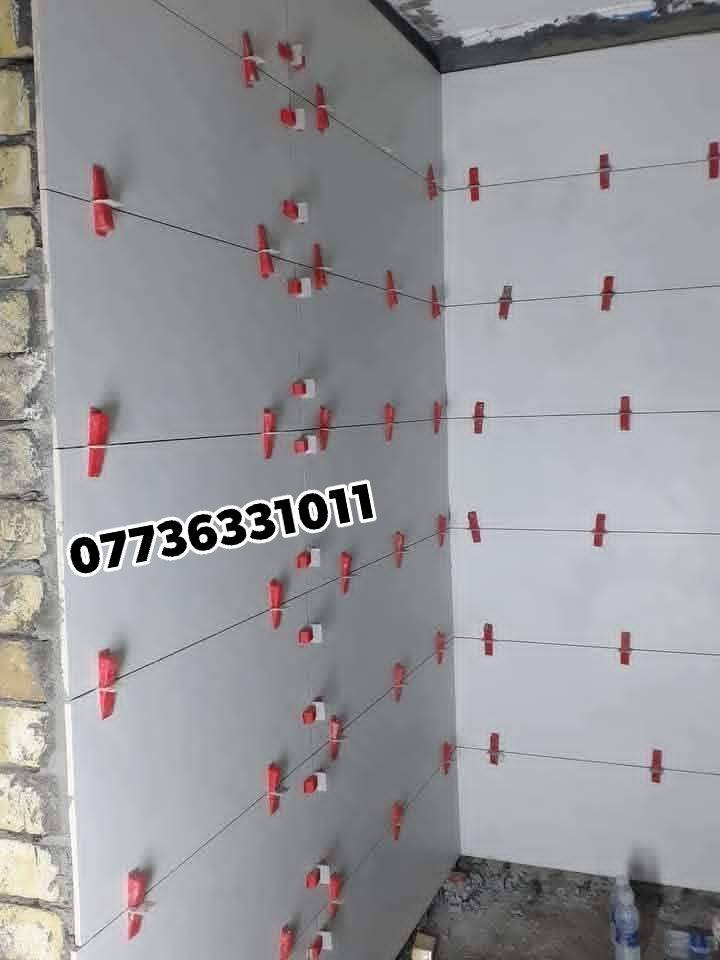 السلام عليكم ابو سويفي المصري خلفه لانواع تطبيق البورسلين سيراميك الكاشي والمرمر والجران ارضيه شغل درجه اولي التواصل على الواتساب ***********

