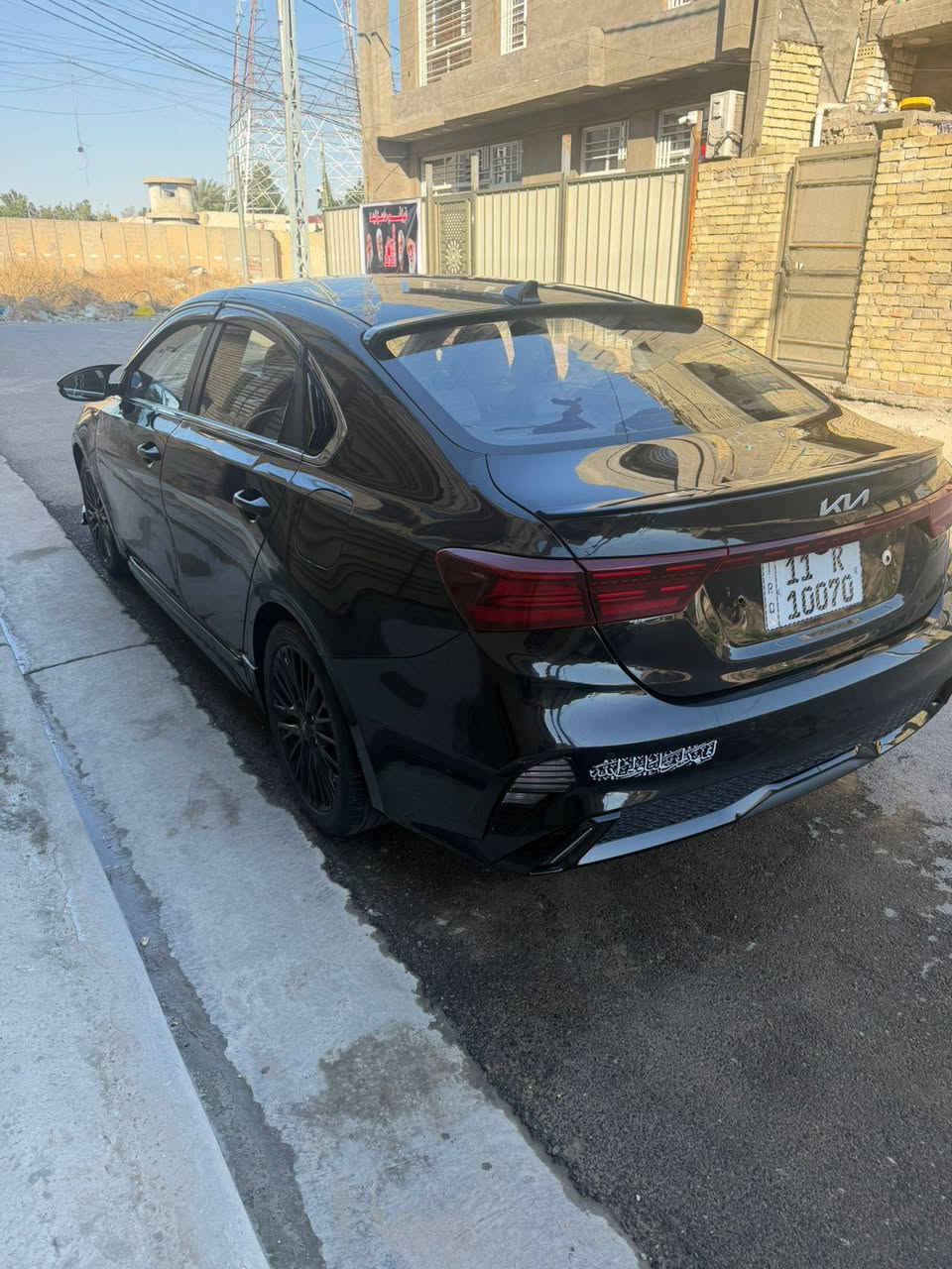 السلام عليكم
K3  
موديل 24 رقم بغداد باسمي 
فول مواصفات ماشيه 30 
ظرر جاملغ وبنيد فقط 
بيع او مراوس حسب قناعه بقل 
السعر 135 عنوان بابل حله 
***********
