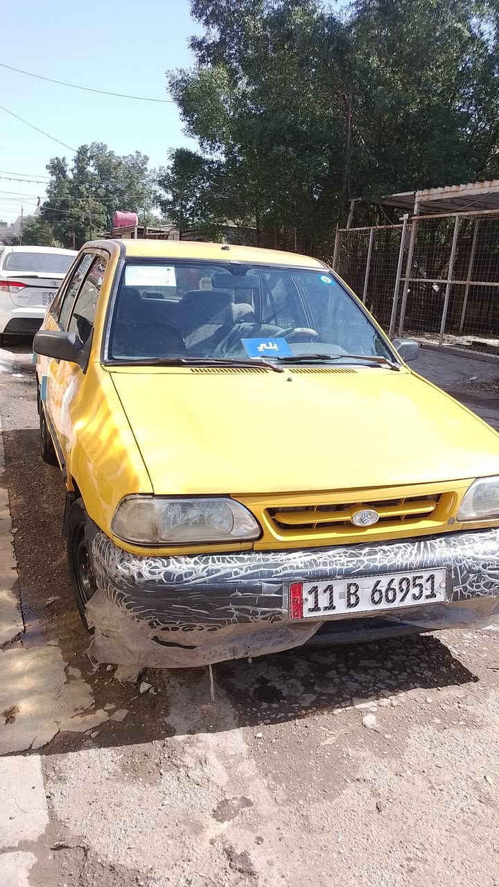 السلام عليكم اخواني سايبا أجرة موديل 2012 رقم دولي بغداد مشروع وطني باسمي تحويل مباشر باسم المشتري مصفرة هيئة وغرامات تستلم صافي سنوية ماساقطة لحد2027 محرك بداية خيط بخار بس محرك خير من الله شلعتها قوية كير برايد كوري جديد شادلها تبريد شغال بس عوزة شحن لأن صارلي فترة عايف التبريد وطاير الغاز بيها شخط بالجاملغ الوره السائق وكماموظح بالصورة و بيها خياس قليل بربع الدوسة مال السائق باتري جديد سلف داينمو وعنبار كلج كله جديد ابيع شرط تجي تفحص واتقتنع يله تأخذ السيارة وتدلل وابيع شرط تحويل وعقد مروري مكان السيارة بغداد العبيدي الرئاسة شارع 20 أتصل على الرقم *********** وبيك خير وتدلل واسف على الاطالة السعر 24 و بيها مجال حك الجية
