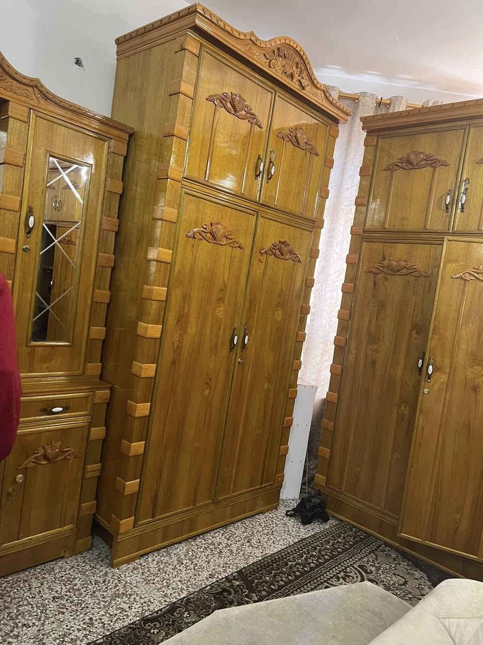 سلام عليكم غرفه عراقي مستعمله قليل نضيفه 100/100
البيع  *********** بغداد
