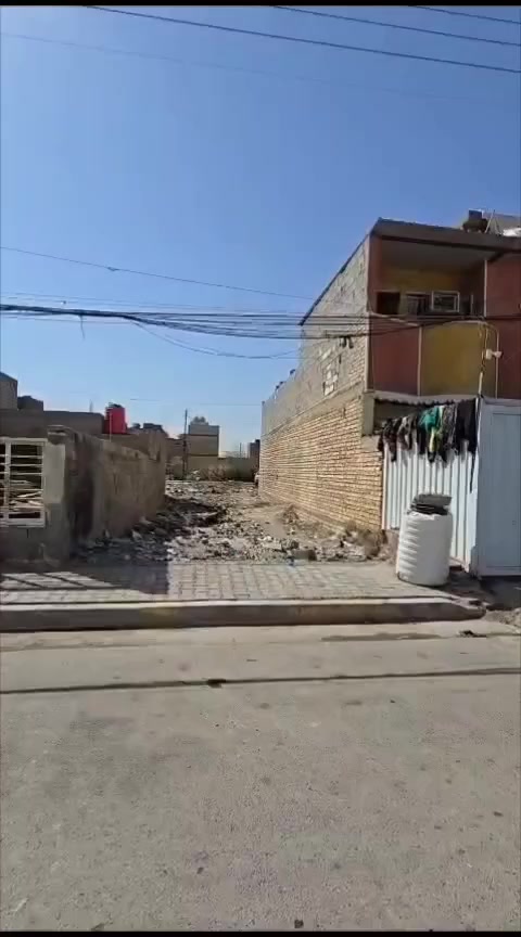 قطعة  ارض للبيع مساحة 100م   ٥*٢٠ 
(( طابو ملك صرف))    

العنوان🗺/  بغداد الحسينيه مسقط مقابيل عماره المصري   منطقه خدمات كامله 

سعر 19   

للتواصل / *********** 
  مكتب الأسكان 🏦
